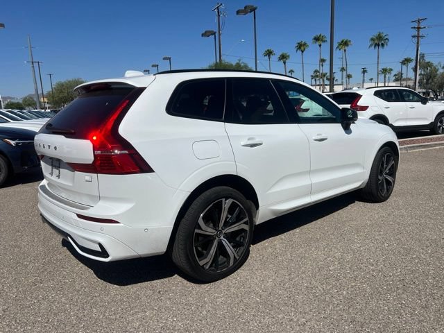 Used 2024 Volvo XC60 T8 Ultimate w/ Protection Package Premier AWD/4WD image 3