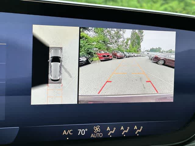 Used 2024 Buick Envision Preferred AWD/4WD image 13