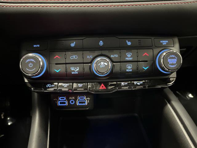 Used 2024 Dodge Durango GT w/ Blacktop Package image 18