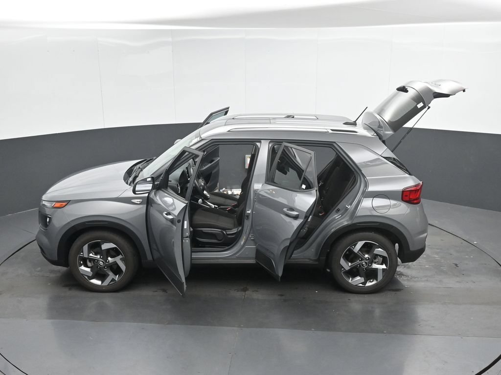 Certified 2023 Hyundai Venue SEL FWD image 51