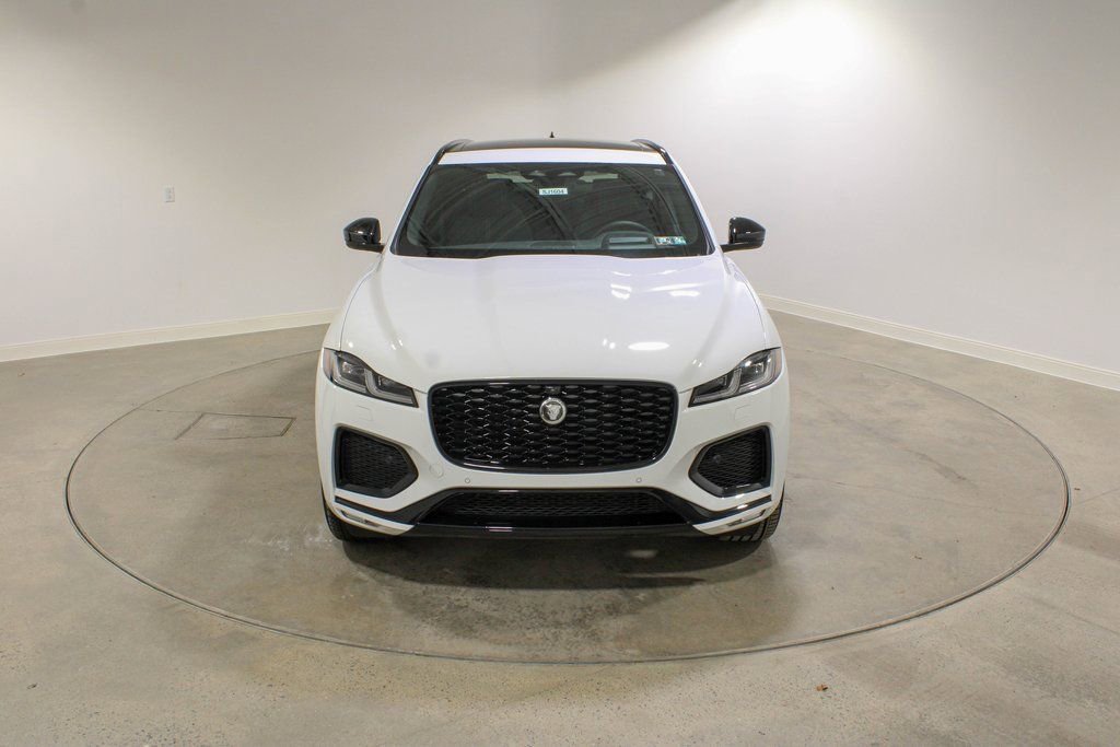 New 2026 Jaguar F-PACE R-Dynamic S image 8