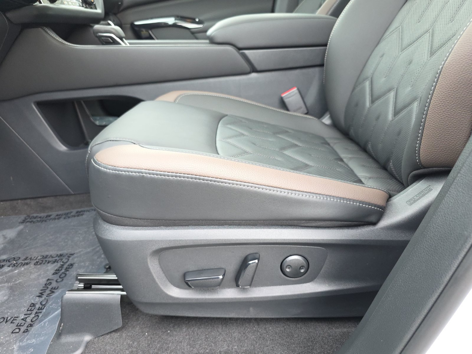 New 2026 Nissan Pathfinder Platinum w/ Accent Package FWD image 27
