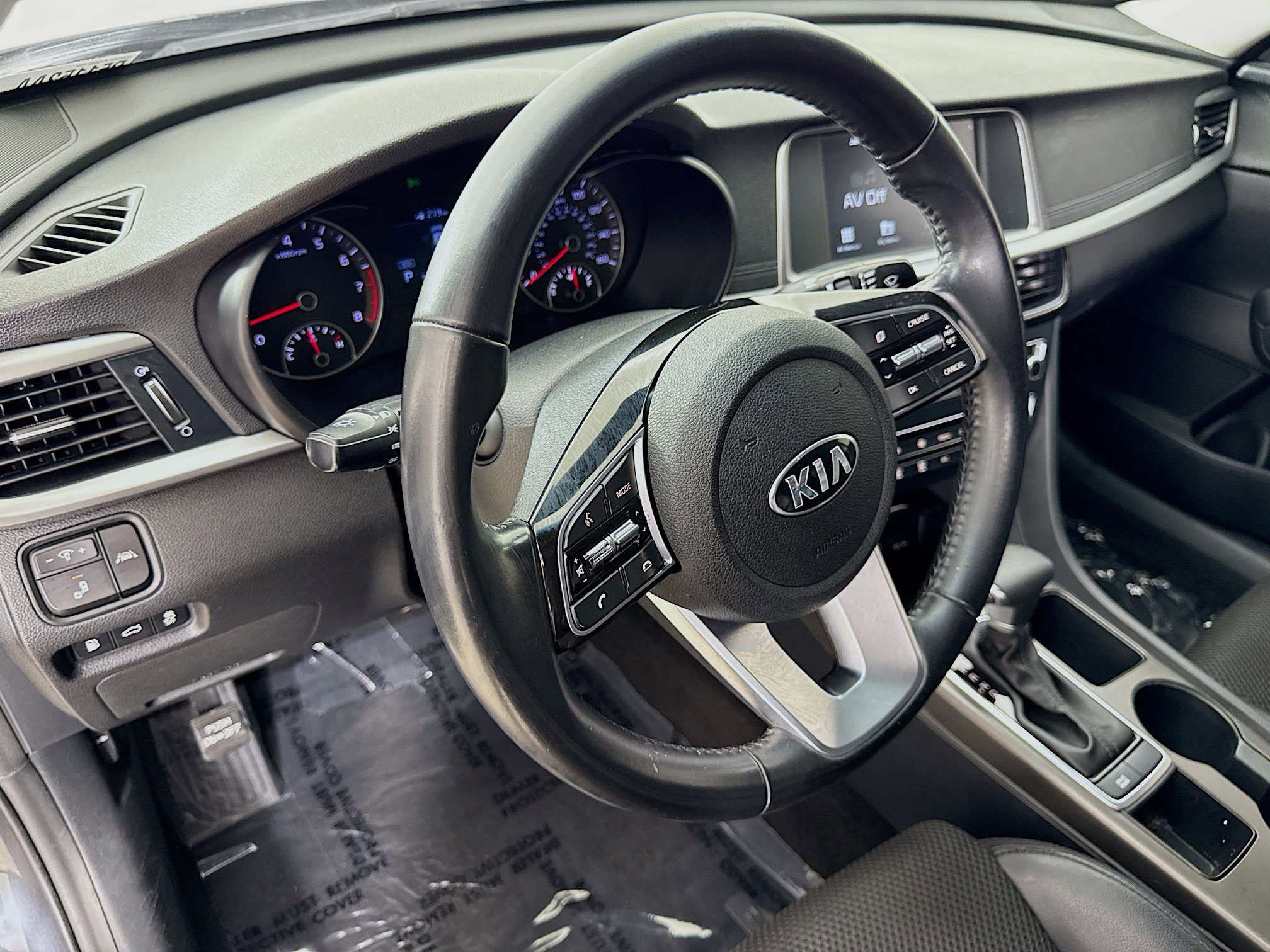 Used 2019 Kia Optima S image 9