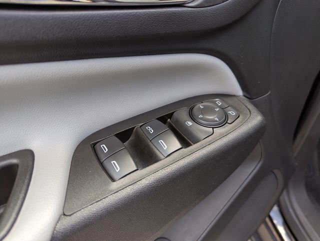 Used 2024 Chevrolet Equinox LT image 20