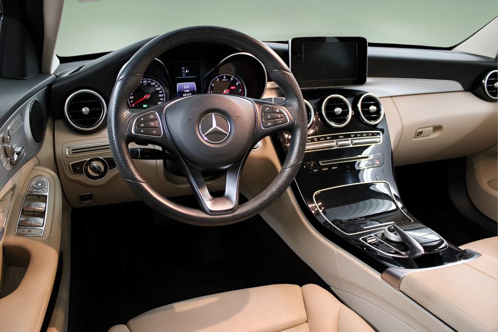 Used 2016 Mercedes-Benz C 300 4MATIC Sedan image 16