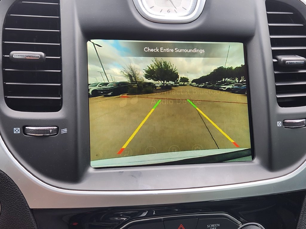 Used 2023 Chrysler 300 Touring w/ Sport Appearance Package RWD image 8