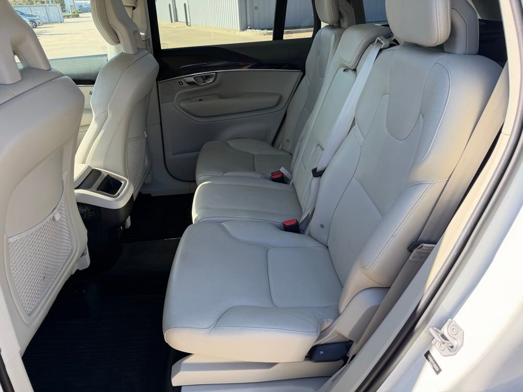 Used 2018 Volvo XC90 T5 Momentum w/ Momentum Plus Package image 15