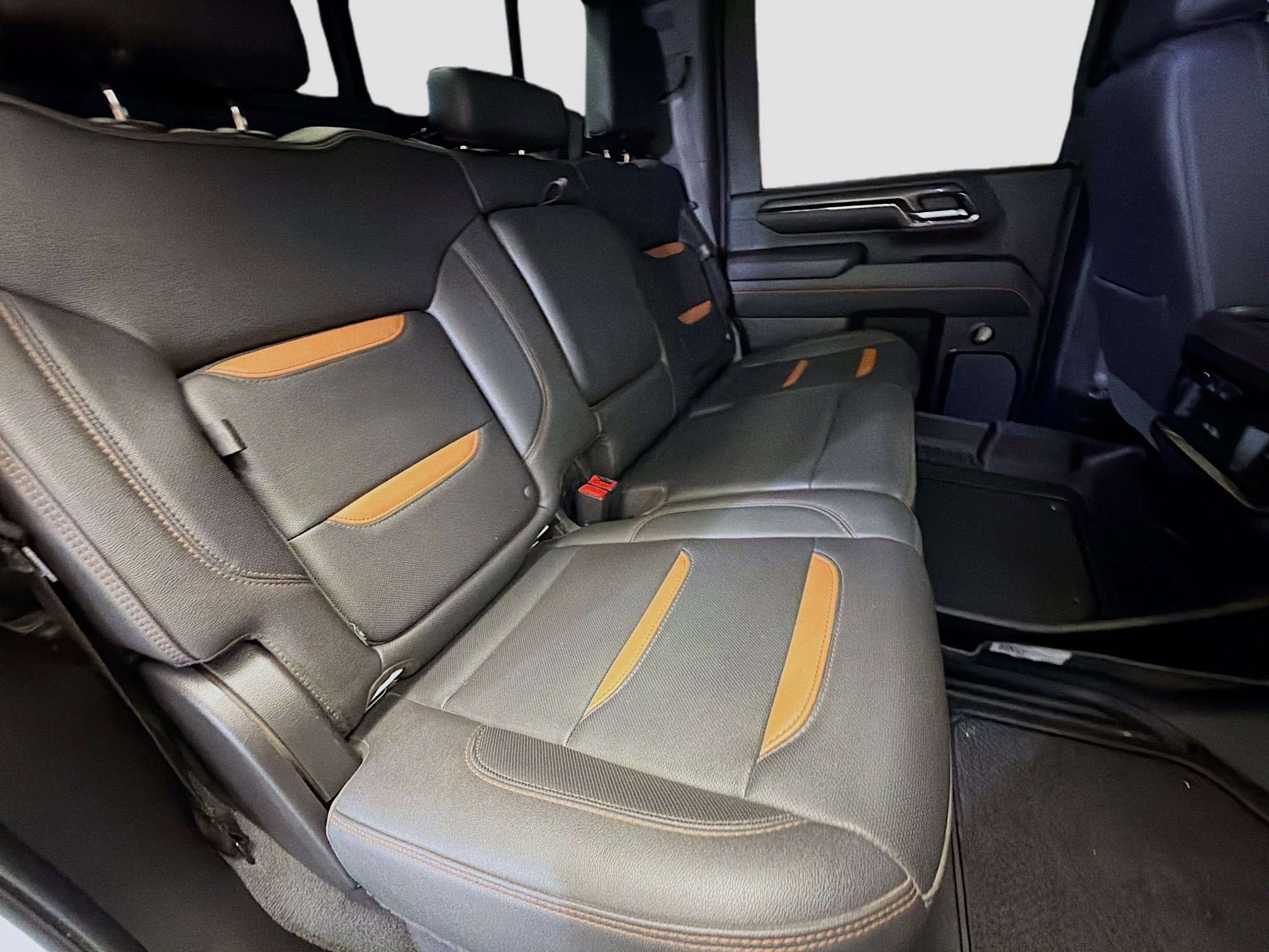 Used 2024 GMC Sierra 2500 AT4 w/ AT4 Premium Plus Package image 14