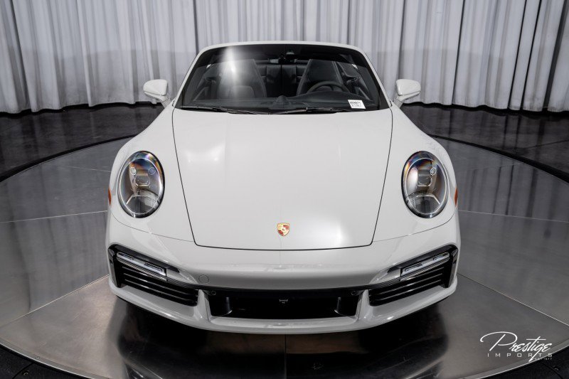 Used 2025 Porsche 911 Turbo image 4
