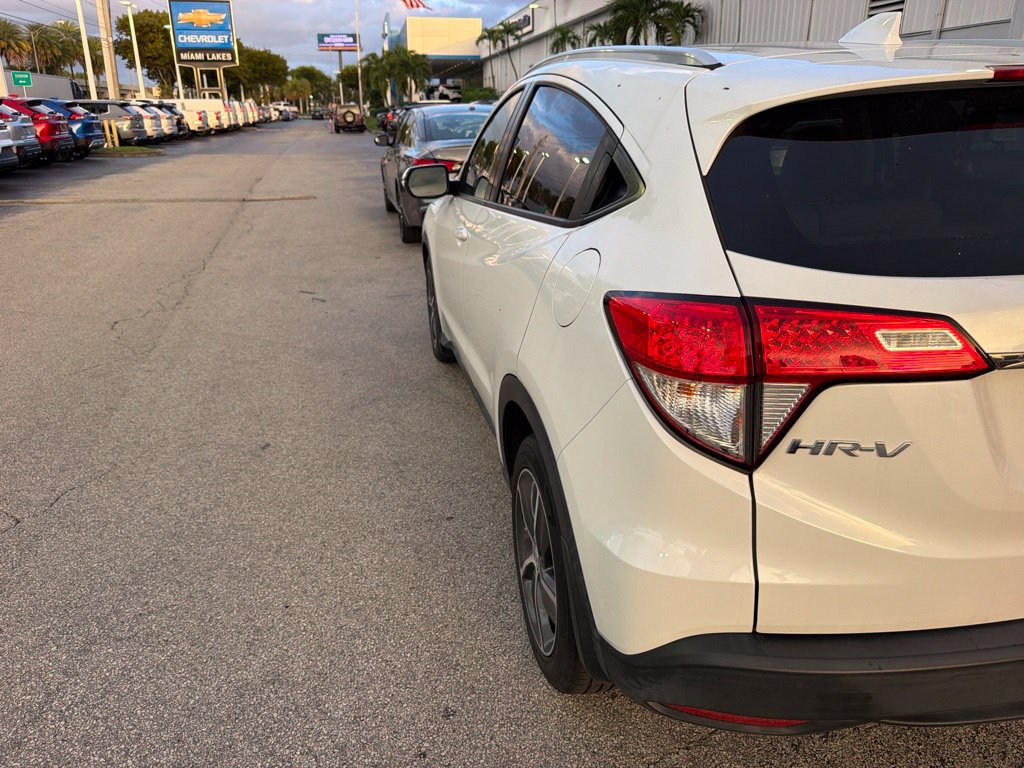 Used 2021 Honda HR-V EX image 8