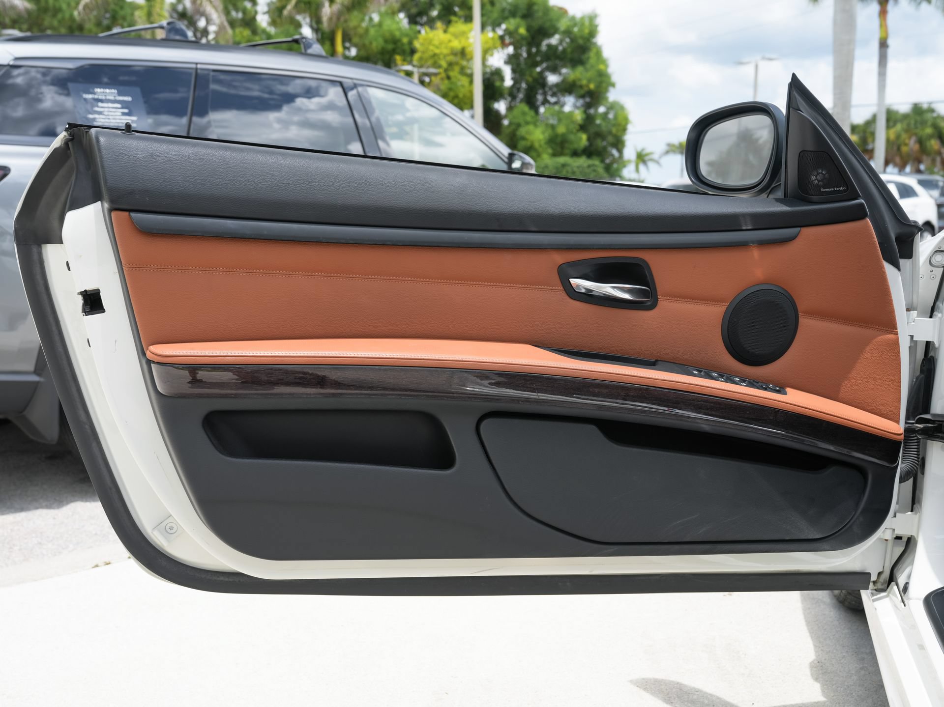 Used 2013 BMW 335i Convertible RWD image 16