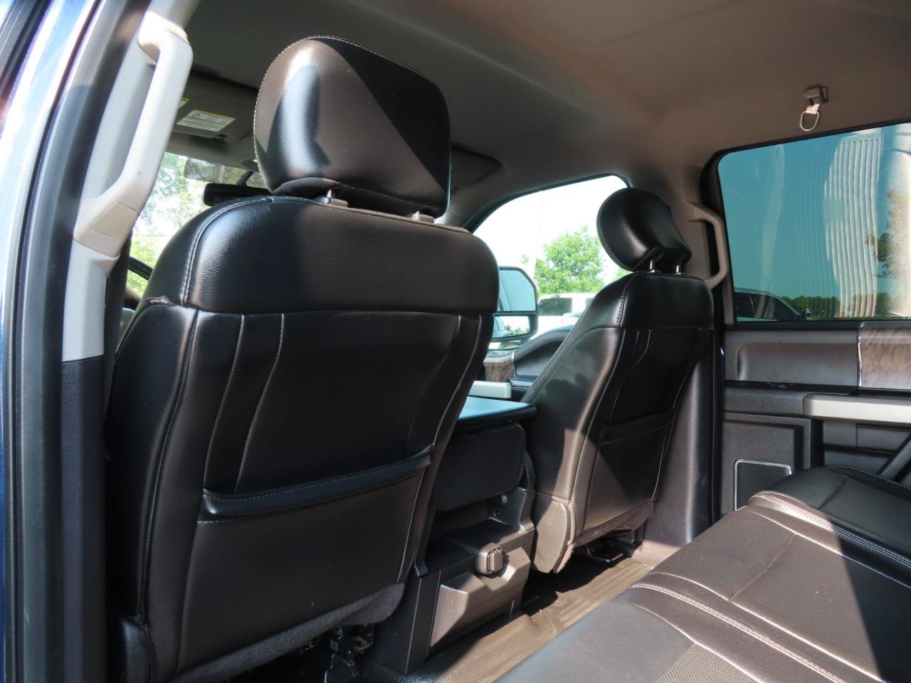 Used 2019 Ford F250 Lariat w/ FX4 Off-Road Package AWD/4WD image 41