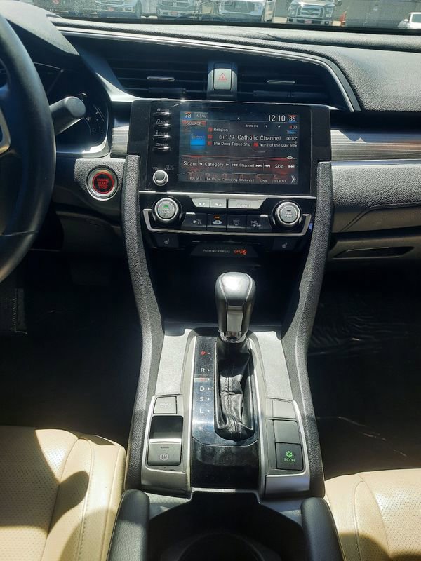 Used 2020 Honda Civic EX-L image 16