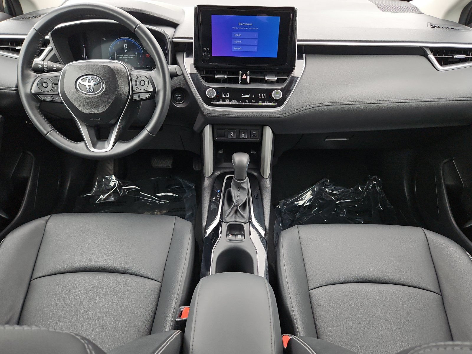 Certified 2025 Toyota Corolla Cross XLE FWD image 12