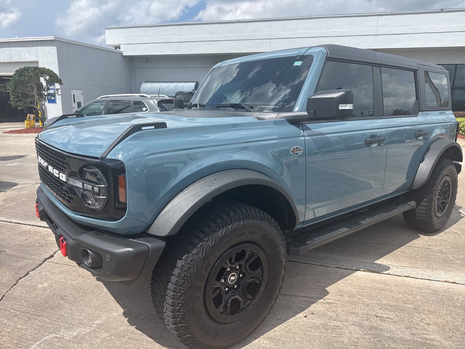 Used 2023 Ford Bronco Wildtrak image 20