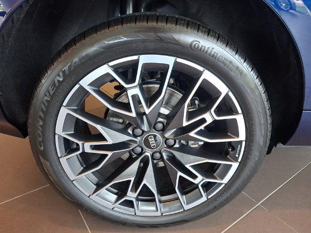 New 2026 Audi Q3 quattro 2.0T AWD/4WD image 5