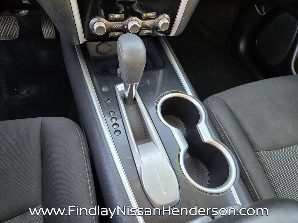 Used 2020 Nissan Pathfinder S FWD image 31