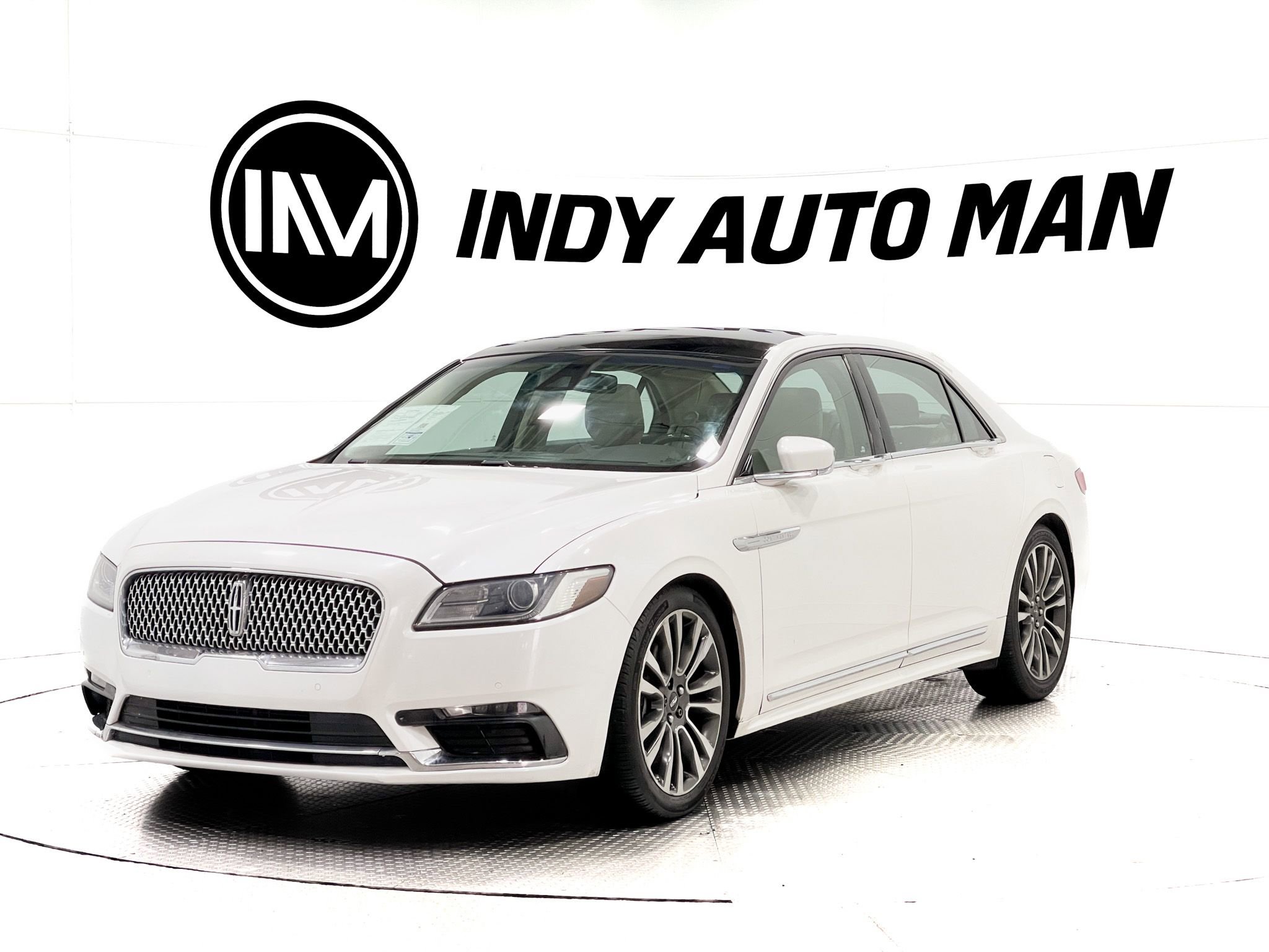 Used 2018 Lincoln Continental Select w/ Continental Climate Package image 8