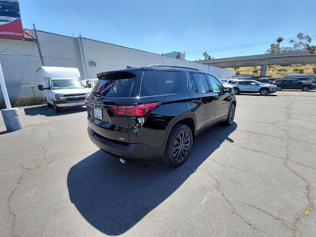 Used 2023 Chevrolet Traverse RS image 8