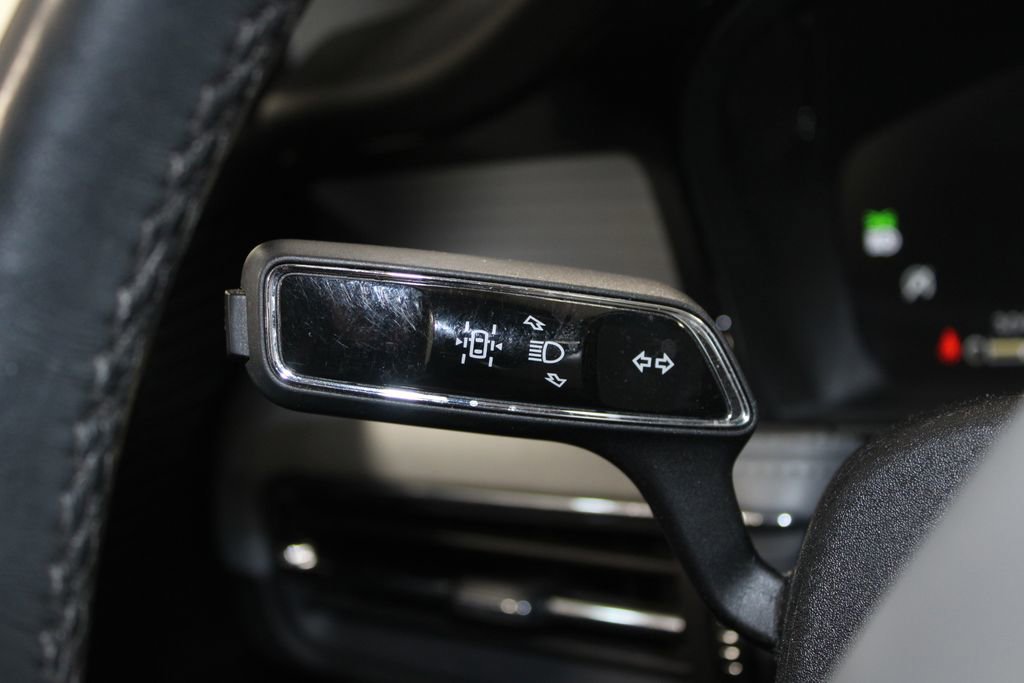 Used 2022 Lincoln Corsair Reserve w/ Equipment Group 201A image 40