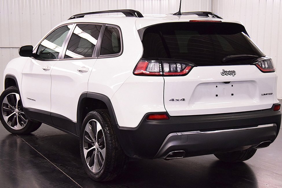 Used 2022 Jeep Cherokee Limited w/ Elite Package image 5