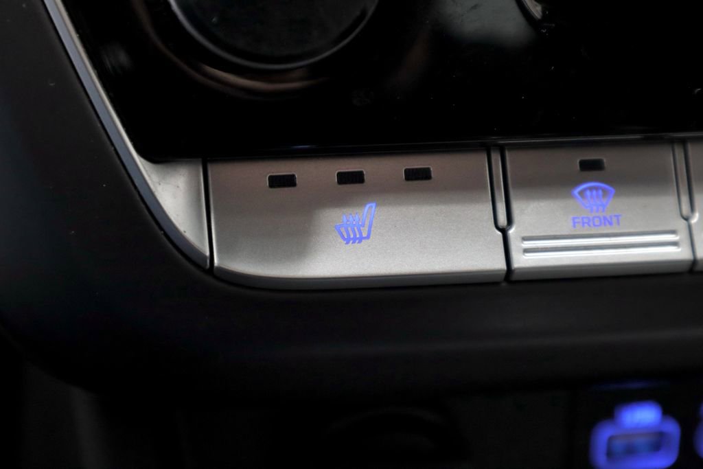 Used 2018 Hyundai Sonata Sport image 4