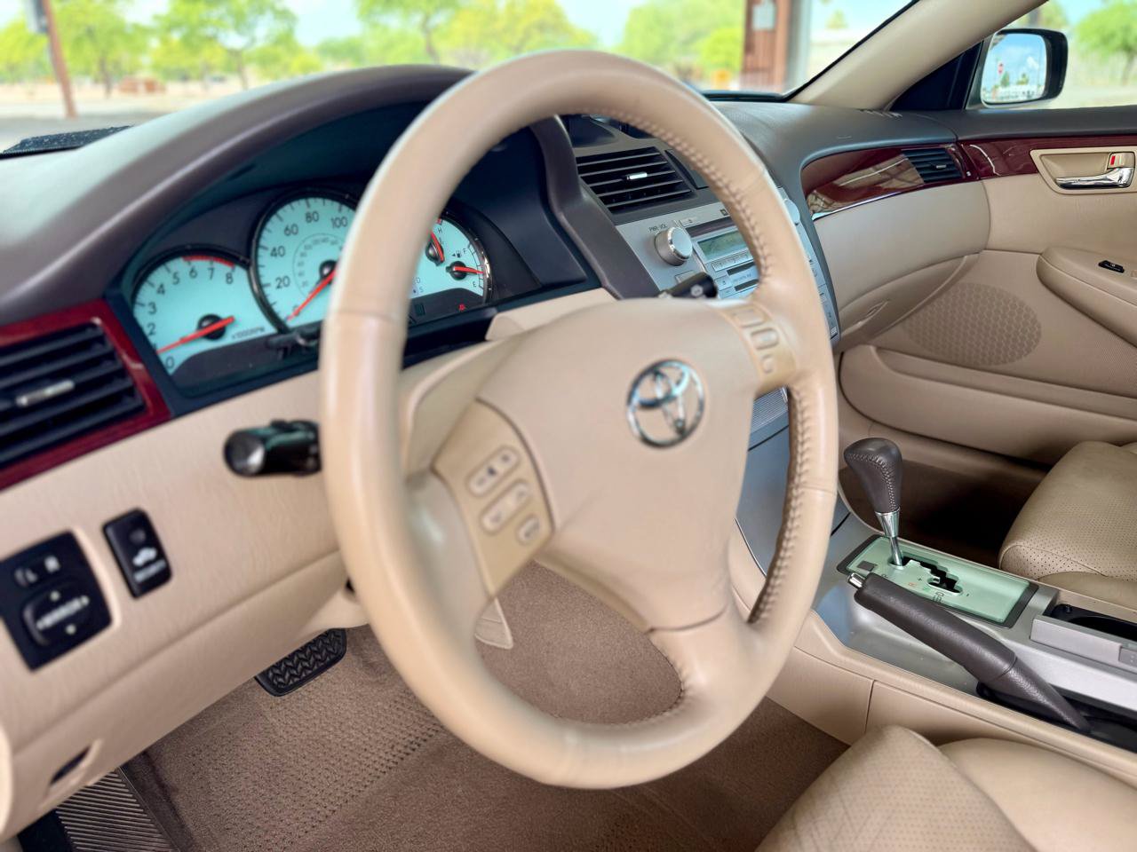 Used 2004 Toyota Solara SLE FWD image 15
