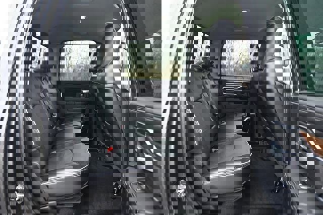 Used 2024 RAM 2500 Laramie image 21