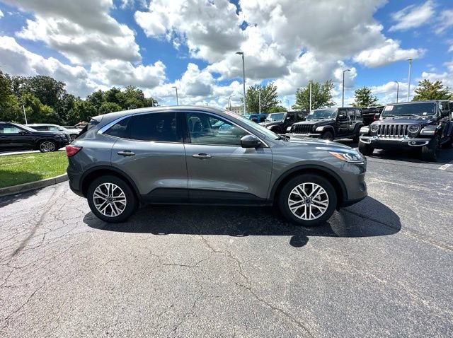 Used 2022 Ford Escape SEL w/ Technology Package AWD/4WD image 19