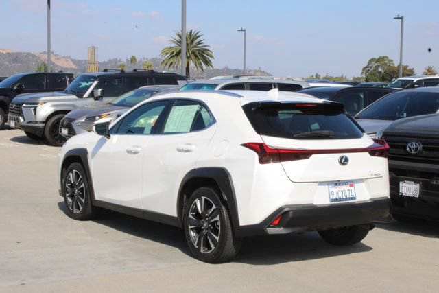 Certified 2024 Lexus UX 250h FWD image 19