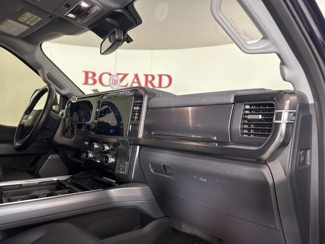 Used 2023 Ford F350 Lariat w/ Tow Technology Package image 17