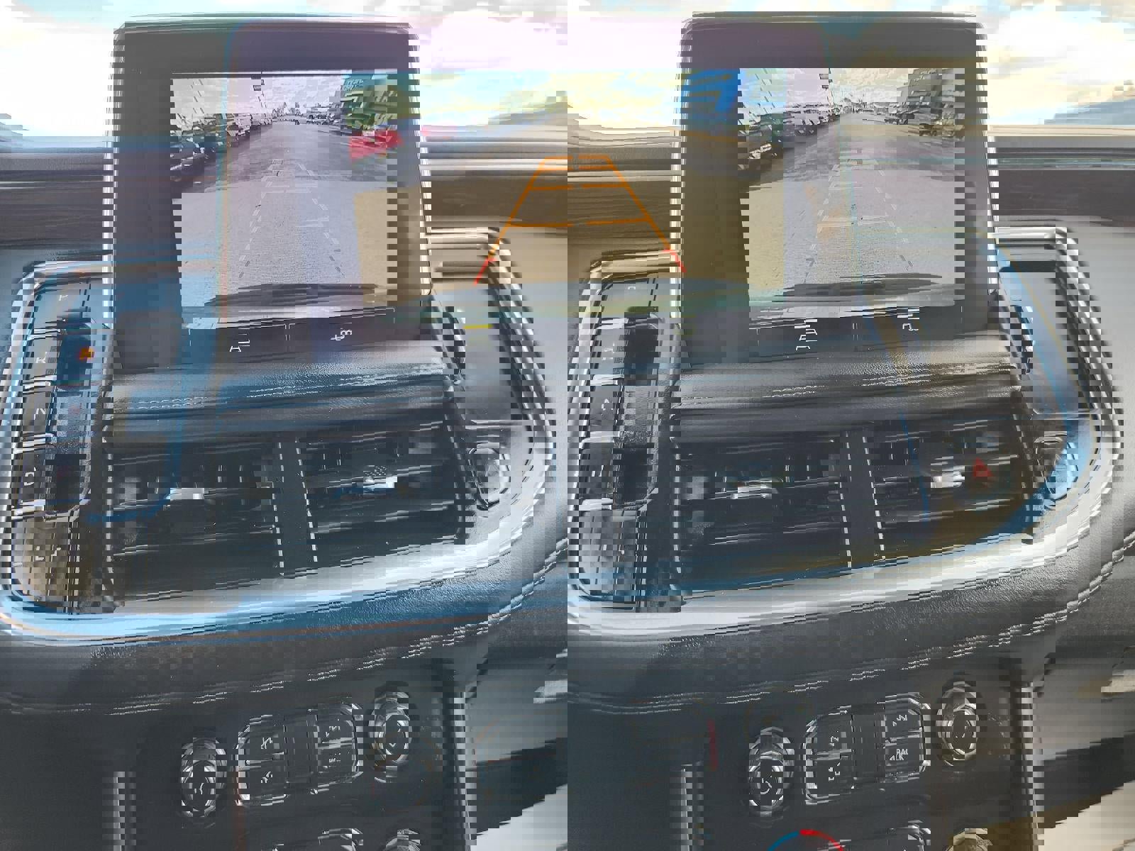 Used 2024 Chevrolet Tahoe LT image 14