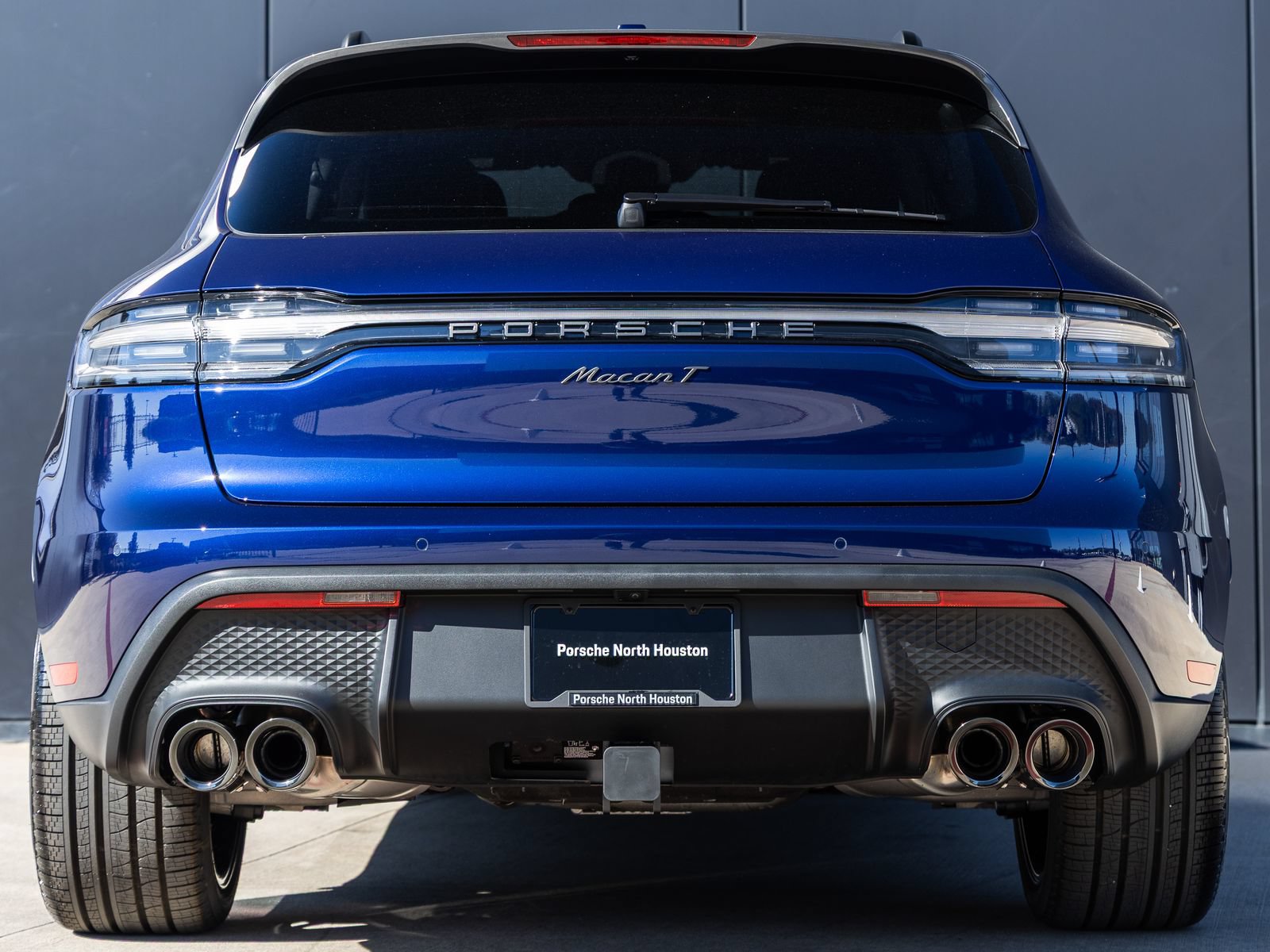 Certified 2026 Porsche Macan Turbo AWD/4WD image 10