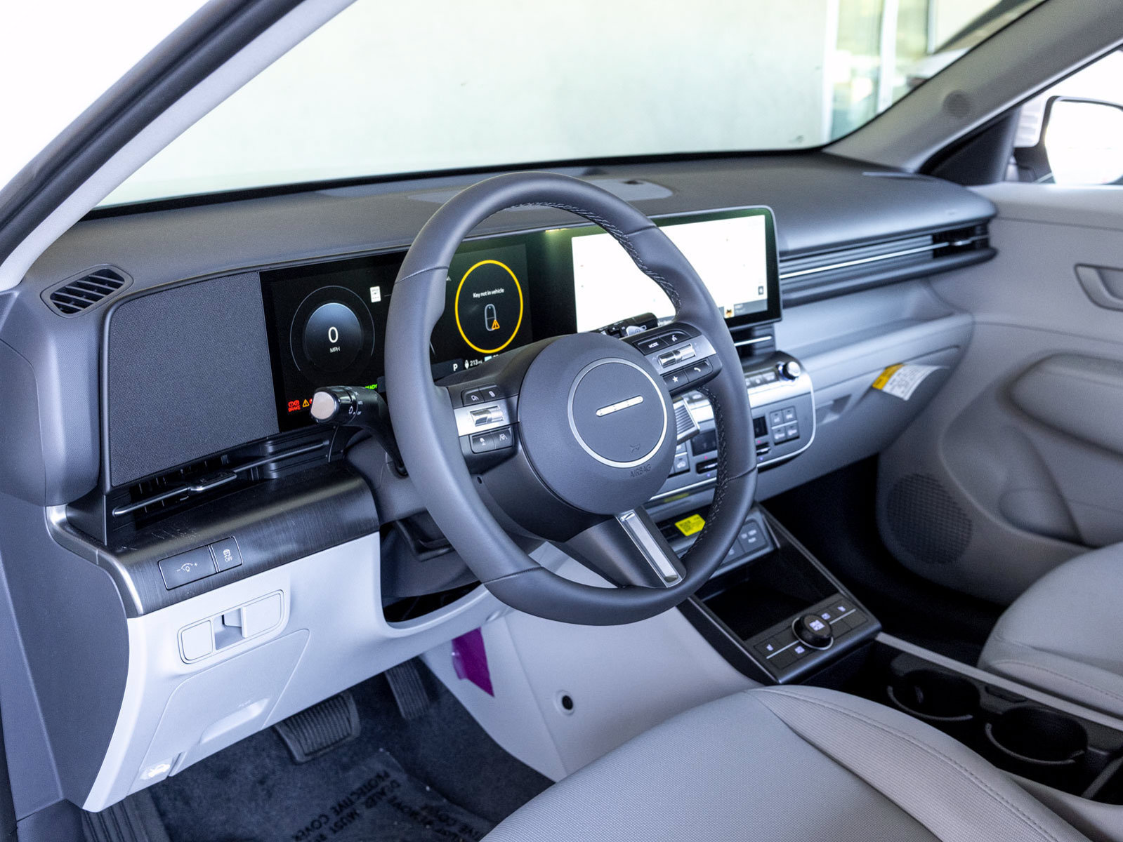 New 2025 Hyundai Kona SEL FWD image 12