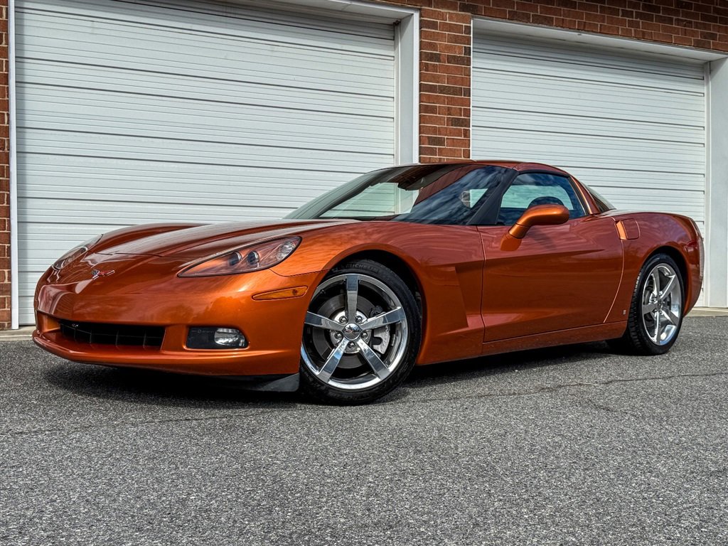 Used 2009 Chevrolet Corvette Coupe w/ Preferred Equipment Group image 2