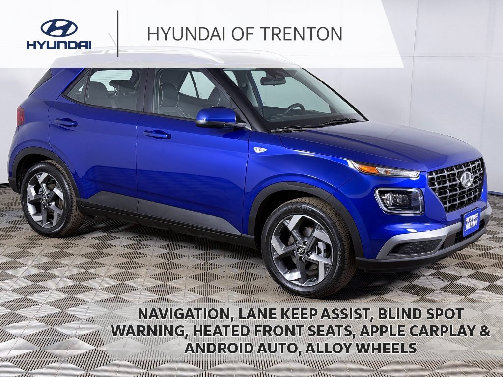 Used 2025 Hyundai Venue Limited image 1