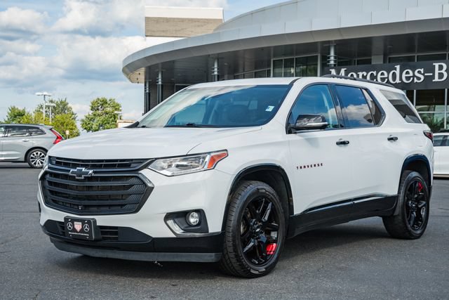 Used 2020 Chevrolet Traverse Premier w/ Redline Edition FWD image 3