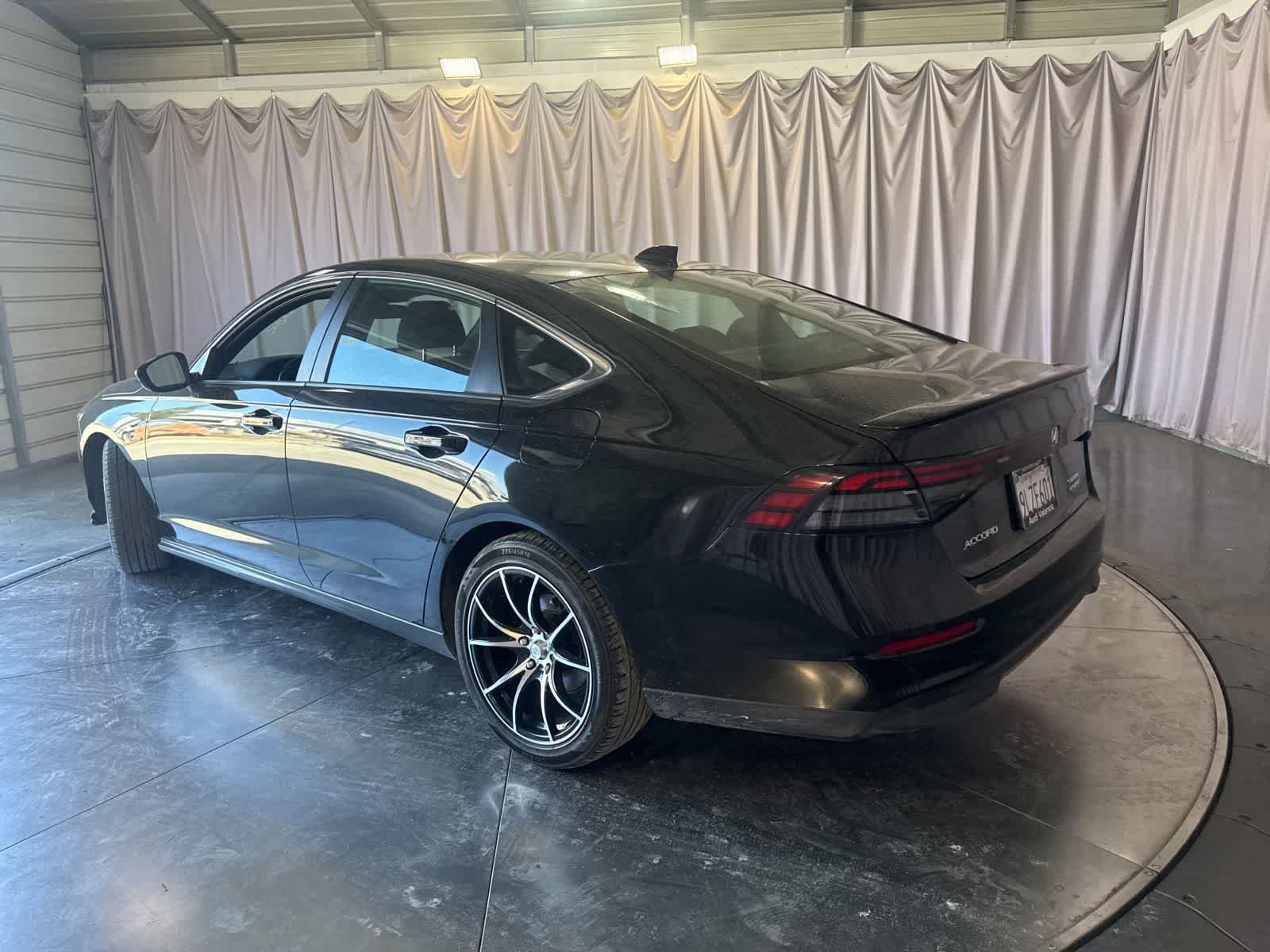 Used 2023 Honda Accord Sport image 6