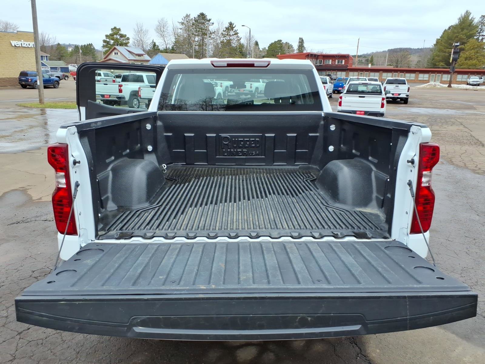 Used 2024 Chevrolet Silverado 1500 W/T w/ WT Fleet Convenience Package AWD/4WD image 12