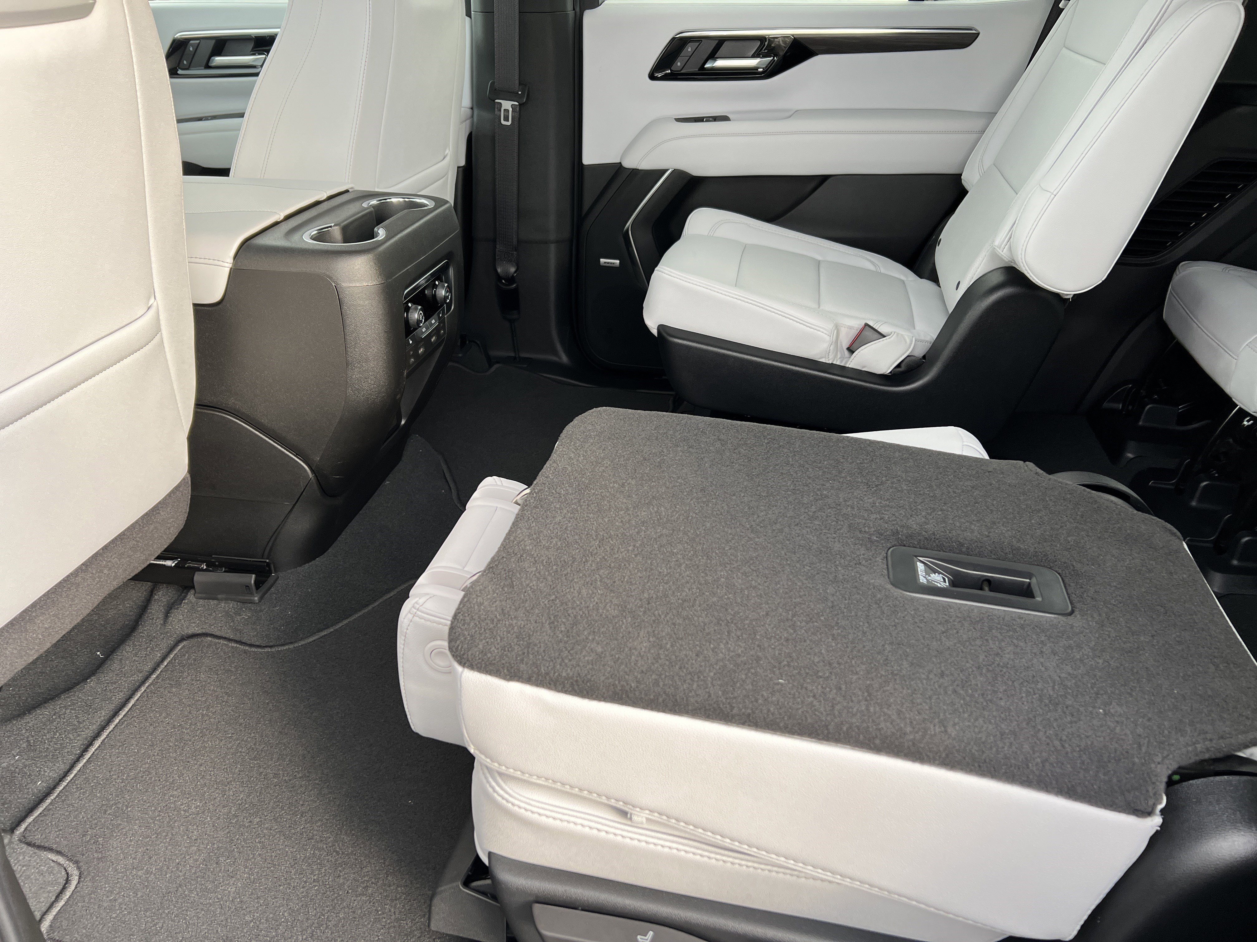 New 2026 Chevrolet Tahoe Premier image 17