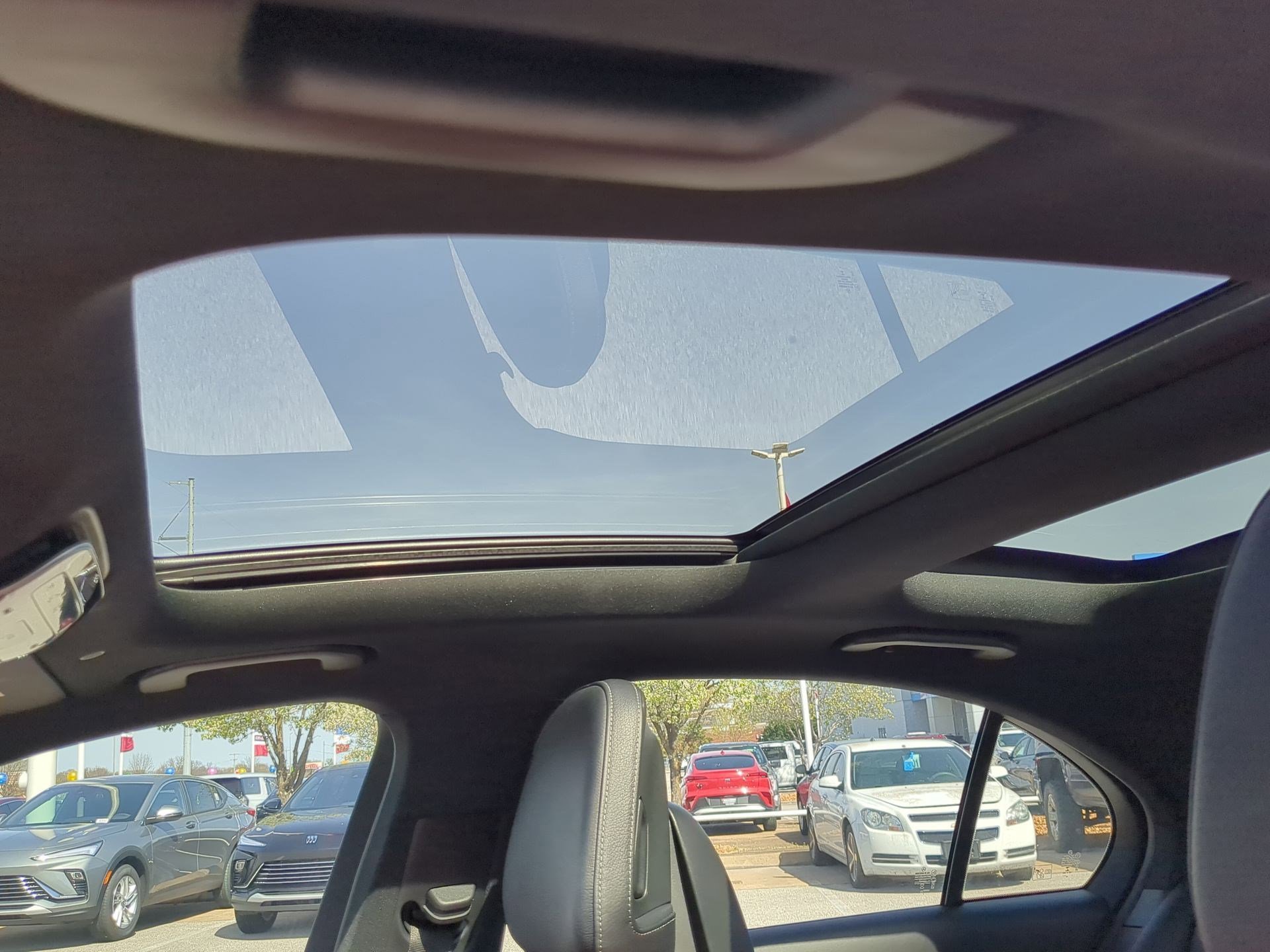 Used 2023 Mercedes-Benz C 43 AMG 4MATIC Sedan image 22