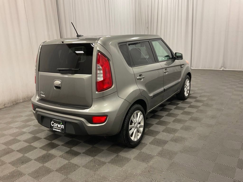 Used 2013 Kia Soul image 2