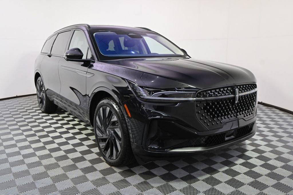 New 2026 Lincoln Nautilus Reserve w/ Jet Appearance Package image 7