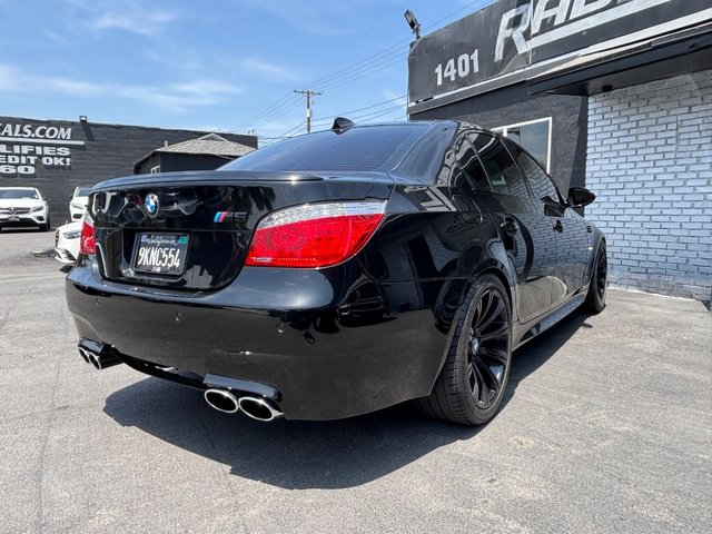 Used 2009 BMW M5 RWD image 24