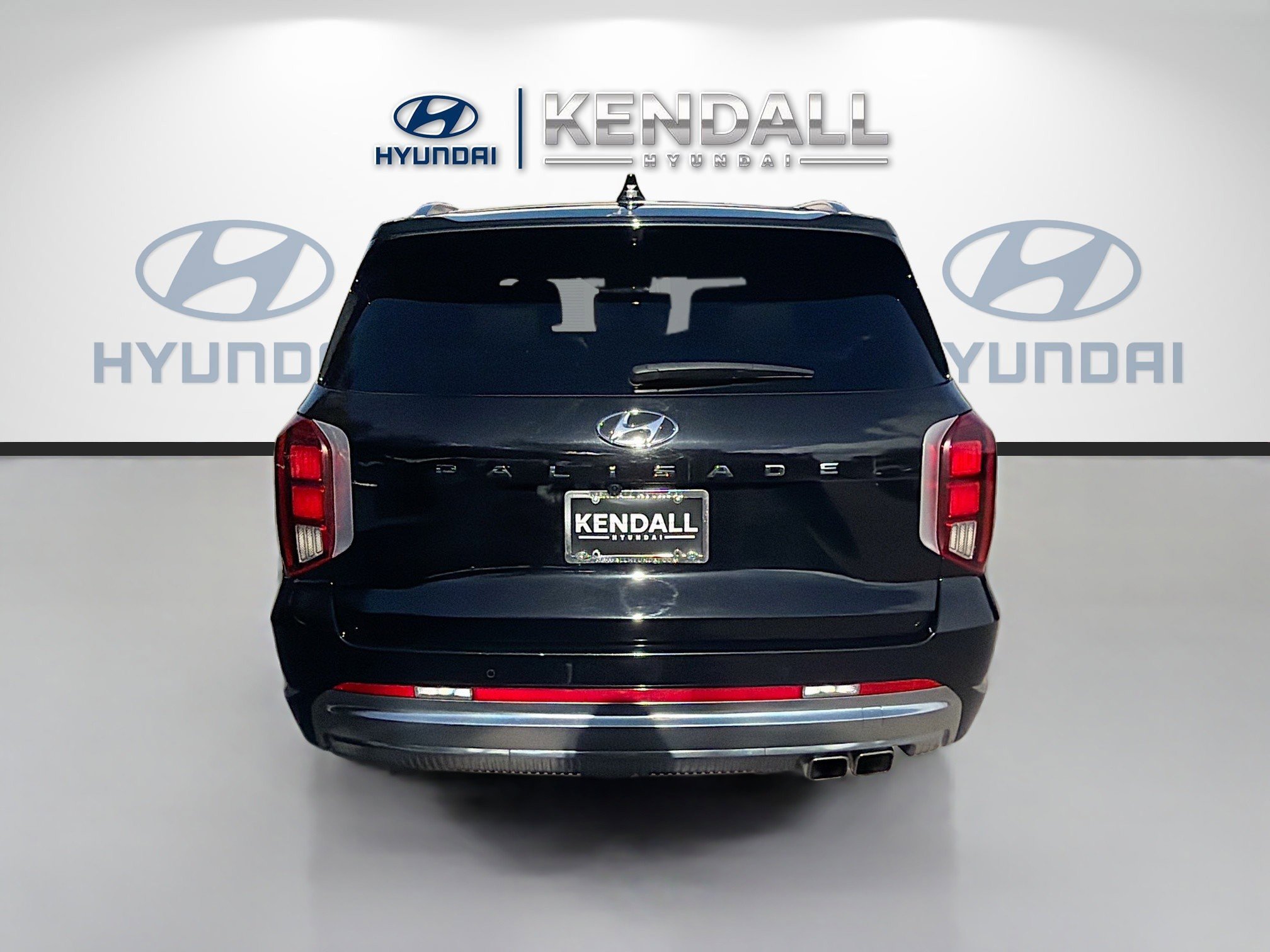 Used 2024 Hyundai Palisade Calligraphy image 5
