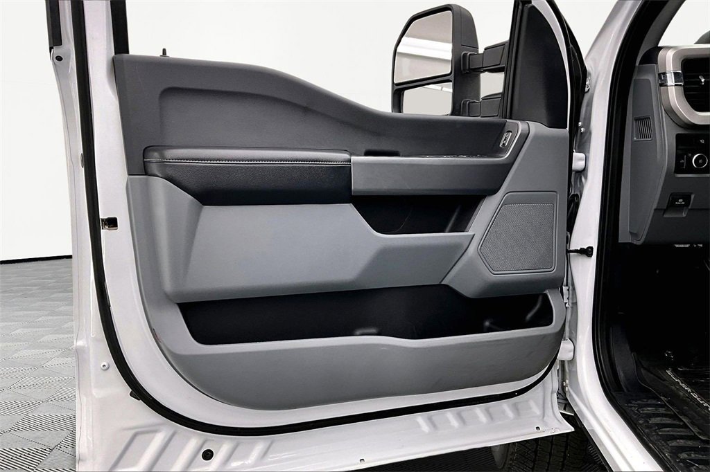 Used 2024 Ford F250 XLT w/ FX4 Off-Road Package image 24