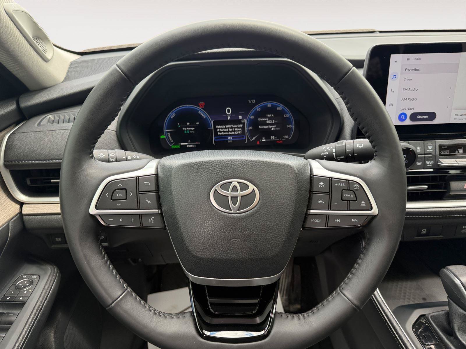 Used 2025 Toyota Grand Highlander AWD Hybrid image 16