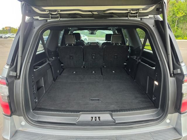 Used 2021 Ford Expedition Max Limited RWD image 12