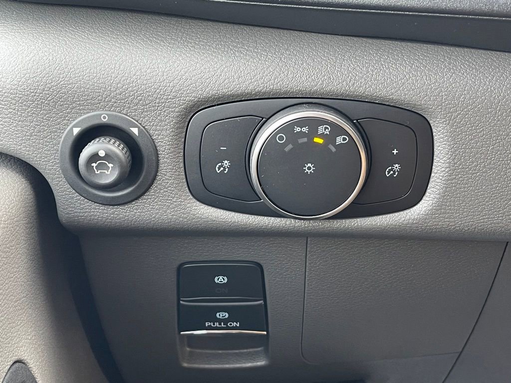 New 2026 Ford Transit 150 Low Roof w/ Load Area Protection Package RWD image 14