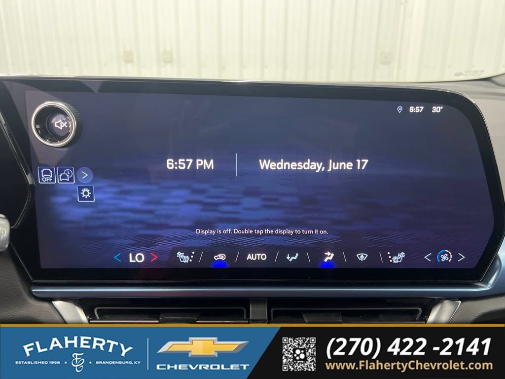 Used 2024 Chevrolet Equinox EV LT FWD image 27